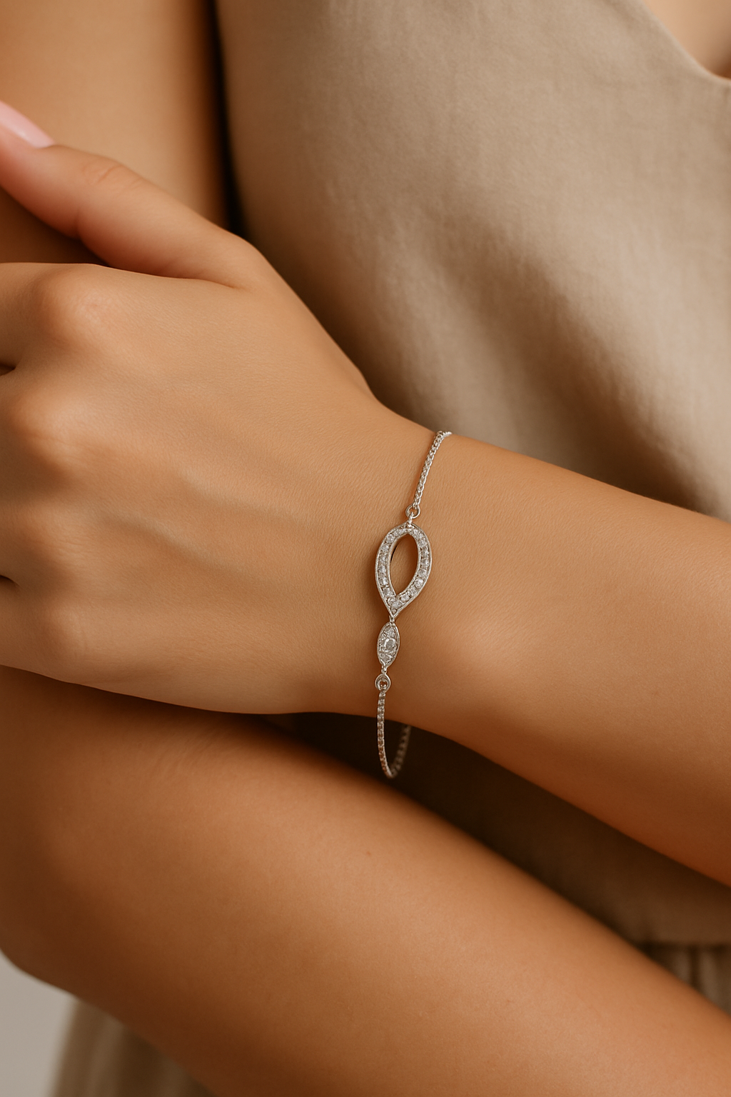 Open Teardrop Bracelet